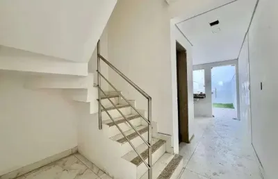 Casa com 2 quartos à venda na Rua São João do Oriente, Santa Branca, Belo Horizonte