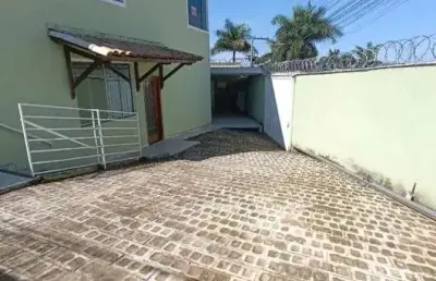 Casa à venda no bairro parque xangri-lá em contagem/mg