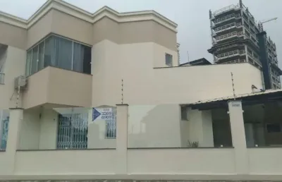 Casa com 2 quartos à venda na avenida senador atílio fontana, 778, balneário perequê, porto belo, 80 m2 por r$ 950.000