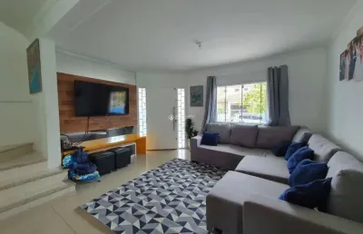Casa com 2 quartos à venda na rua joaquim josé antunes, 510, campeche, florianópolis, 143 m2 por r$ 1.550.000