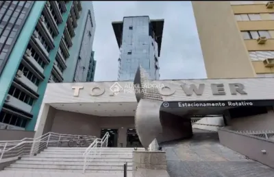 Sala comercial à venda na rua esteves júnior, 50, centro, florianópolis, 31 m2 por r$ 380.000