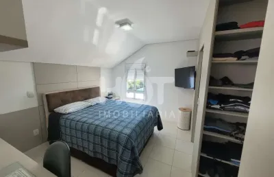 Cobertura com 3 quartos à venda na rua silvio lopes araújo, 495, rio tavares, florianópolis, 170 m2 por r$ 2.400.000