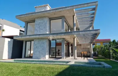 Casa com 4 quartos à venda na servidão joão chagas, 235, campeche, florianópolis, 333 m2 por r$ 4.300.000