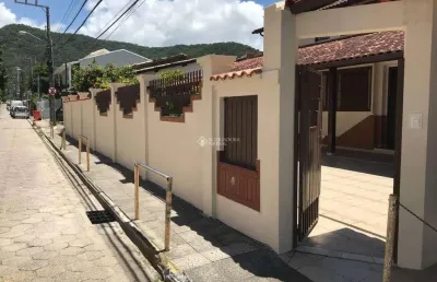 Casa com 5 quartos à venda na afonso luiz borba, 62, lagoa da conceição, florianópolis, 258 m2 por r$ 3.500.000