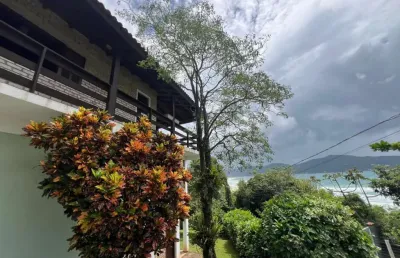 Casa com 5 quartos à venda na rua inério joaquim da silva, 1152, pântano do sul, florianópolis, 280 m2 por r$ 4.300.000