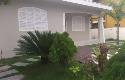 Casa com 4 quartos à venda na rua maria farias, 60, rio tavares, florianópolis, 266 m2 por r$ 1.240.000