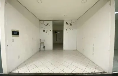 Sala comercial à venda na rua esteves júnior, 50, centro, florianópolis, 27 m2 por r$ 405.000