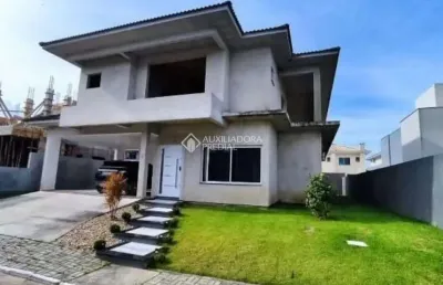 Casa em condomínio fechado com 5 quartos à venda na estrada dário manoel cardoso, 2350, ingleses do rio vermelho, florianópolis, 327 m2 por r$ 1.500.000