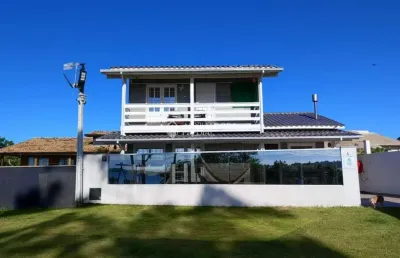 Casa com 3 quartos à venda na das alamandas, 1, alto arroio, imbituba, 150 m2 por r$ 1.200.000