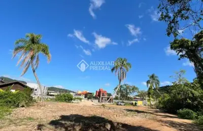 Terreno à venda na servidão antônio josé das chagas, rio tavares, florianópolis, 777 m2 por r$ 915.000