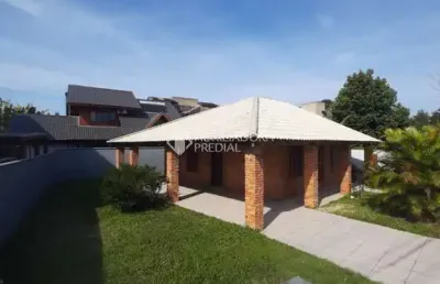 Casa com 3 quartos à venda na servidão olindina maria lopes, 828, campeche, florianópolis, 120 m2 por r$ 1.300.000