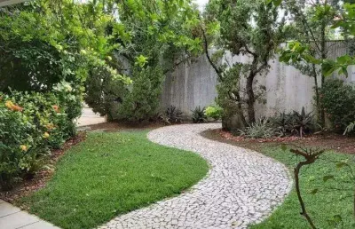 Casa com 3 quartos à venda na alameda das eritrinas, caminho das árvores, salvador por r$ 2.300.000