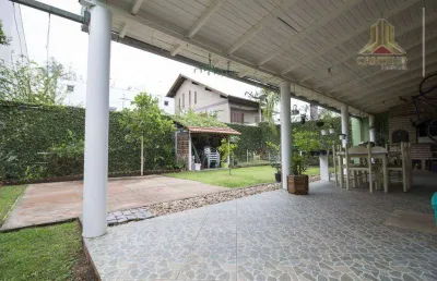 Casa com 3 quartos à venda na Rua País de Gales, 551, Moinhos De Vento, Canoas