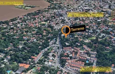 Terreno com duas frentes próximo a avenida wenceslau escobar