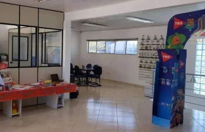 Vendo prédio comercial, não alaga, próximo a br116 em canoas.