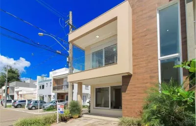 Casa em condomínio fechado com 3 quartos à venda na Rua Eroni Soares Machado, 72, Hípica, Porto Alegre
