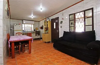 Casa em condomínio fechado com 3 quartos à venda na Rua Rodrigues Moreira, 55, Sarandi, Porto Alegre