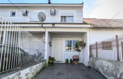 Casa em condomínio fechado com 2 quartos à venda na Rua Fernando Strehlau, 30, Jardim Itu Sabará, Porto Alegre