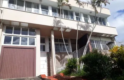 Casa em condomínio fechado com 4 quartos à venda na Rua Silveiro, 863, Menino Deus, Porto Alegre