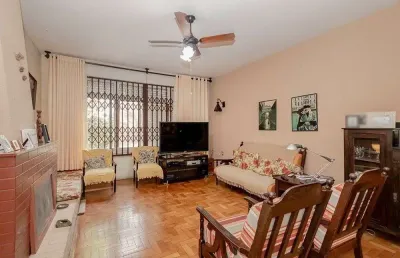 Casa em condomínio fechado com 5 quartos à venda na Avenida Capivari, 582, Cristal, Porto Alegre