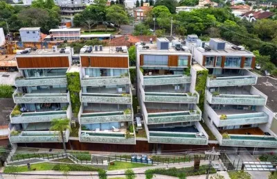 Apartamento com 3 quartos à venda na Rua Carlos Huber, 200, Três Figueiras, Porto Alegre