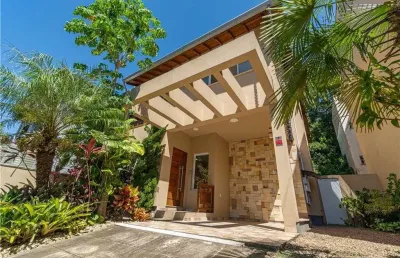 Casa em condomínio fechado com 2 quartos à venda na Rua Luzitana, 1251, Higienópolis, Porto Alegre