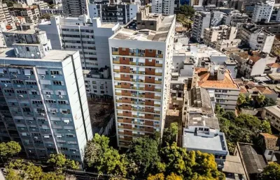 Apartamento com 3 quartos à venda na Rua Garibaldi, 891, Independência, Porto Alegre