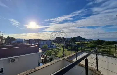Casa com 3 quartos à venda no campeche, florianópolis  por r$ 1.550.000