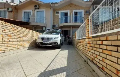 Casa com 3 quartos à venda no Centro, Camboriú 