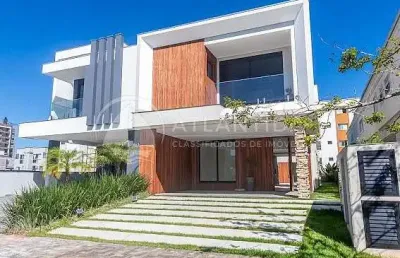 Casa em condomínio fechado com 3 quartos à venda no Centro, Camboriú 