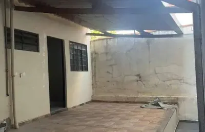 Casa com 2 quartos para alugar no Parque Valença I, Campinas 