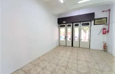 Ponto comercial para alugar na rua visconde do herval, 620, menino deus, porto alegre por r$ 1.850