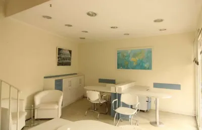 Ponto comercial para alugar na avenida goethe, 38, rio branco, porto alegre por r$ 1.500