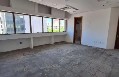 Sala comercial para alugar na rua padre chagas, 185, moinhos de vento, porto alegre por r$ 2.507