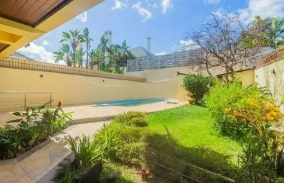 Casa com 5 quartos para alugar na rua licínio cardoso, 305, chácara das pedras, porto alegre por r$ 20.000
