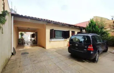 Casa com 4 quartos para alugar na rua das laranjeiras, 117, ipanema, porto alegre por r$ 6.600
