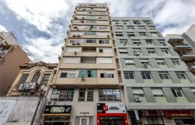 Apartamento com 1 quarto para alugar na rua dos andradas, 497, centro histórico, porto alegre por r$ 1.700