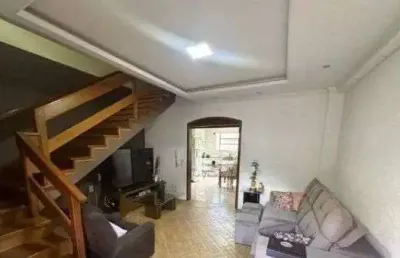 Casa com 4 quartos para alugar na rua monte bonito, 32, jardim lindóia, porto alegre por r$ 8.900