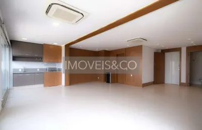 Alto padrão com vista 2 suítes com closet, condomínio clube, vila olimpia, são paulo, sp 4 salas, 3 banheiros, 4 vagas de garagem, 217m²!