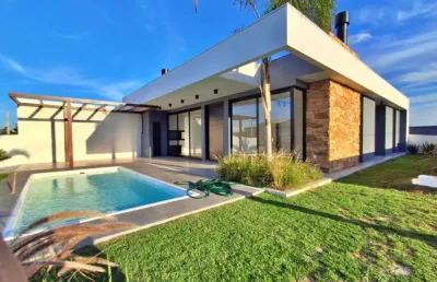 Casa 03 dorm à venda no bairro bella torres com 182 m² de área privativa - 1 vaga de garagem