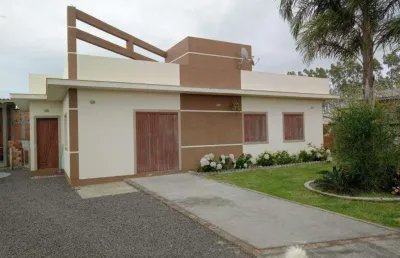Casa 03 dorm à venda no bairro praia do ribeiro com 150 m² de área privativa - 1 vaga de garagem