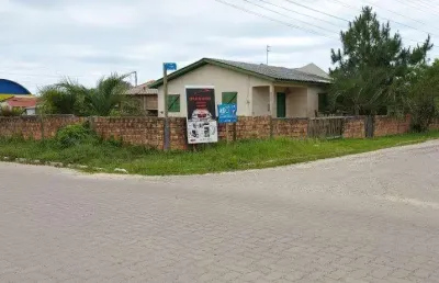 Casa 02 dorm à venda no bairro rosa do mar com 76 m² de área privativa