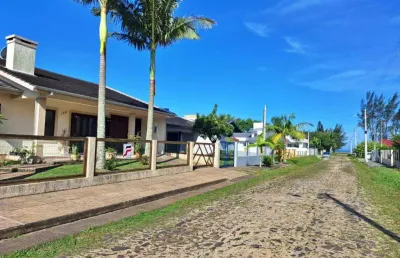 Casa 03 dorm à venda no bairro bella torres com 220 m² de área privativa - 1 vaga de garagem