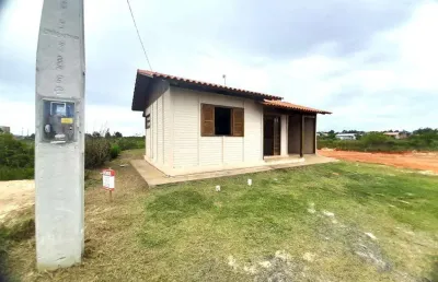 Casa 02 dorm à venda no bairro praia azul com 69 m² de área privativa - 1 vaga de garagem
