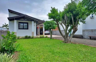 Casa 03 dorm à venda no bairro rosa do mar com 98 m² de área privativa - 1 vaga de garagem