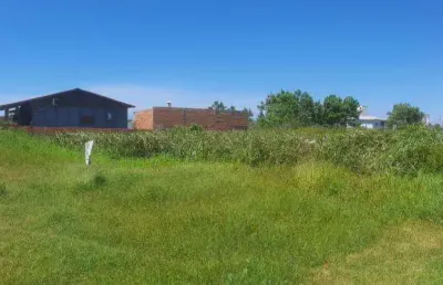 Terreno à venda no bairro praia azul com 350 m² de área privativa