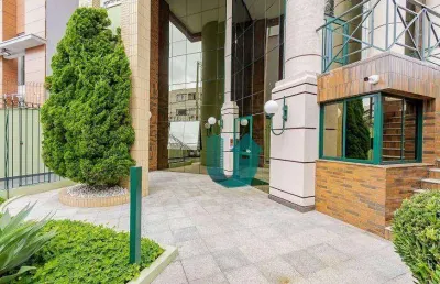 Apartamento mobiliado no centro - 3 quartos com suite, 2 vagas, sacada, lareira