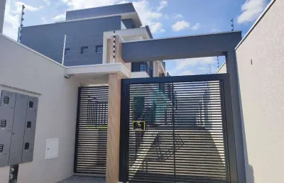 Sobrado triplex em condomínio com 3 quartos, sendo 1 suite e 2 vagas - bacacheri