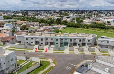Sobrado duplex com 3 quartos, sendo 1 suite e 2 vagas - uberaba
