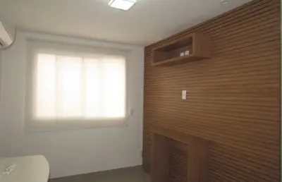 Lindo studio para locação semi mobiliado perto do metro praça da árvore.